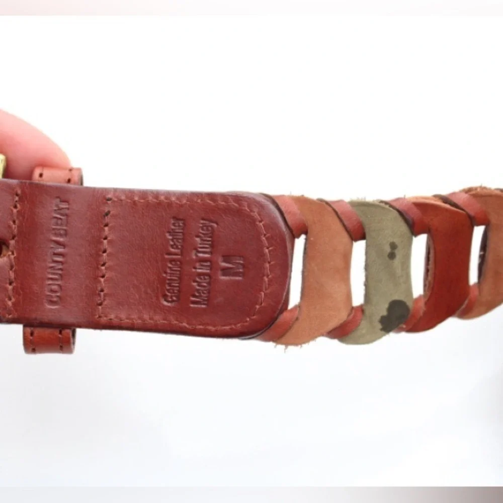 Vintage County seat belt
